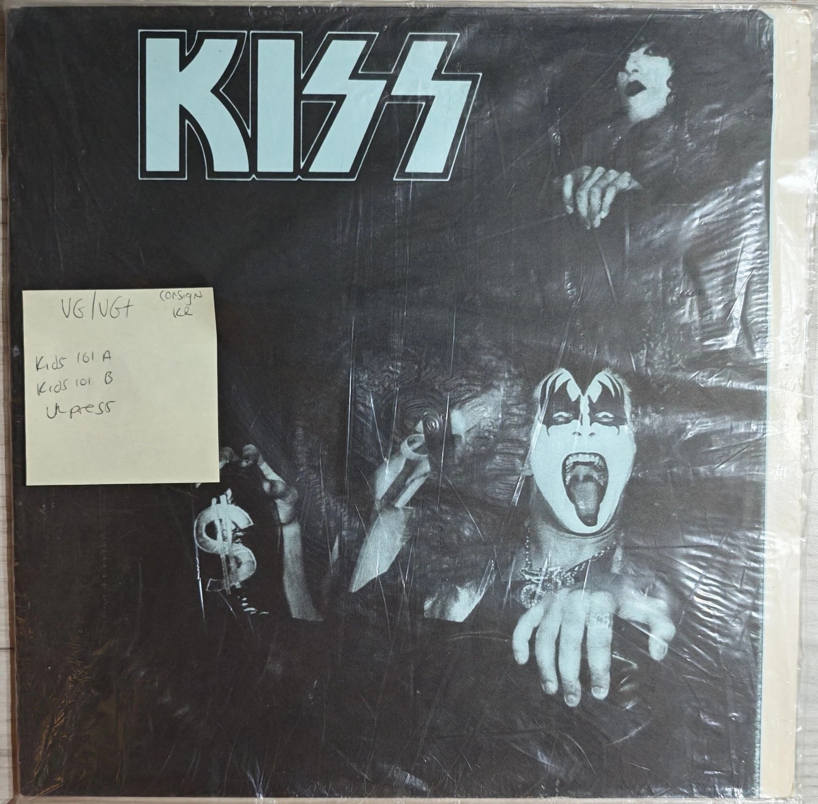 Kiss Ego's At Stake Wembley Stadium Vinyl Record LP VG/VG+ KIDS 101 vinyl record sleeve Kiss Ego's At Stake Wembley Stadium Vinyl Record LP VG/VG+ KIDS 101 vinyl record sleeve