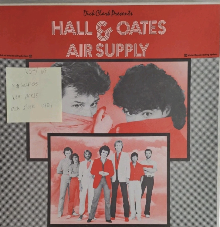 Daryl Hall & Oates — Air Supply sleeve