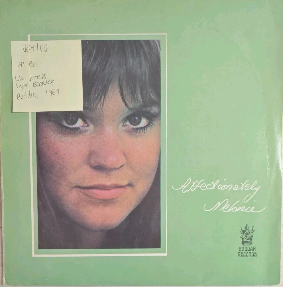 Melanie Affectionately Melanie Vinyl Record LP VG+/VG 203028 1969 sleeve Melanie Affectionately Melanie Vinyl Record LP VG+/VG 203028 1969 sleeve