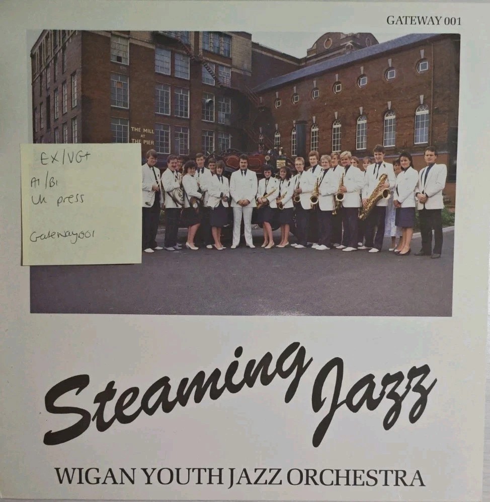 Wigan Youth Jazz Orchestra Streaming Jazz Vinyl Record LP EX/VG+ GATEWAY001 1985 sleeve Wigan Youth Jazz Orchestra Streaming Jazz Vinyl Record LP EX/VG+ GATEWAY001 1985 sleeve