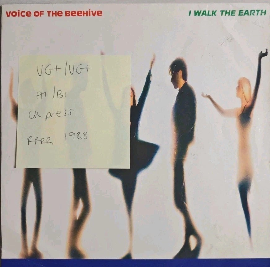 Voice Of The Beehive I Walk The Earth Vinyl Record 7" VG+/VG+ LON169 1988 sleeve Voice Of The Beehive I Walk The Earth Vinyl Record 7" VG+/VG+ LON169 1988 sleeve