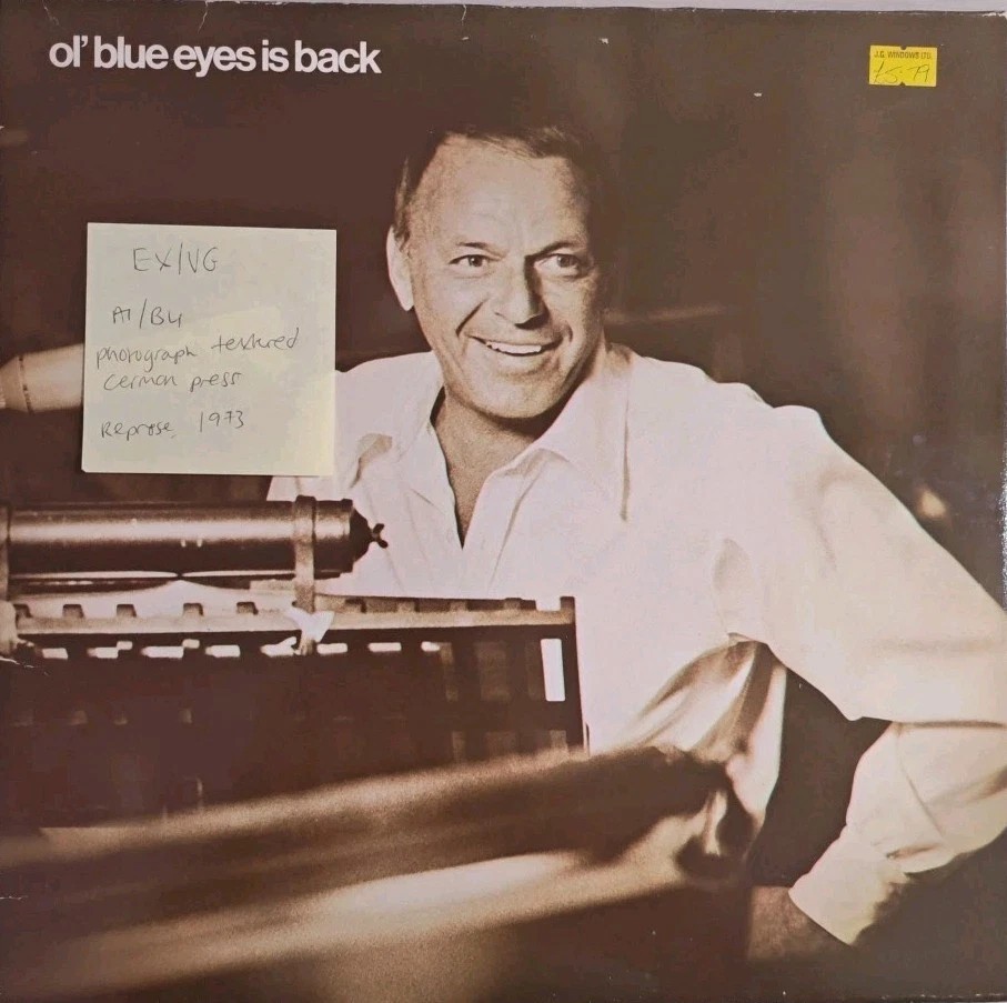 Frank Sinatra Ol'blue Eyes Is Back Vinyl Record VG/VG REP447 1973 sleeve Frank Sinatra Ol'blue Eyes Is Back Vinyl Record VG/VG REP447 1973 sleeve