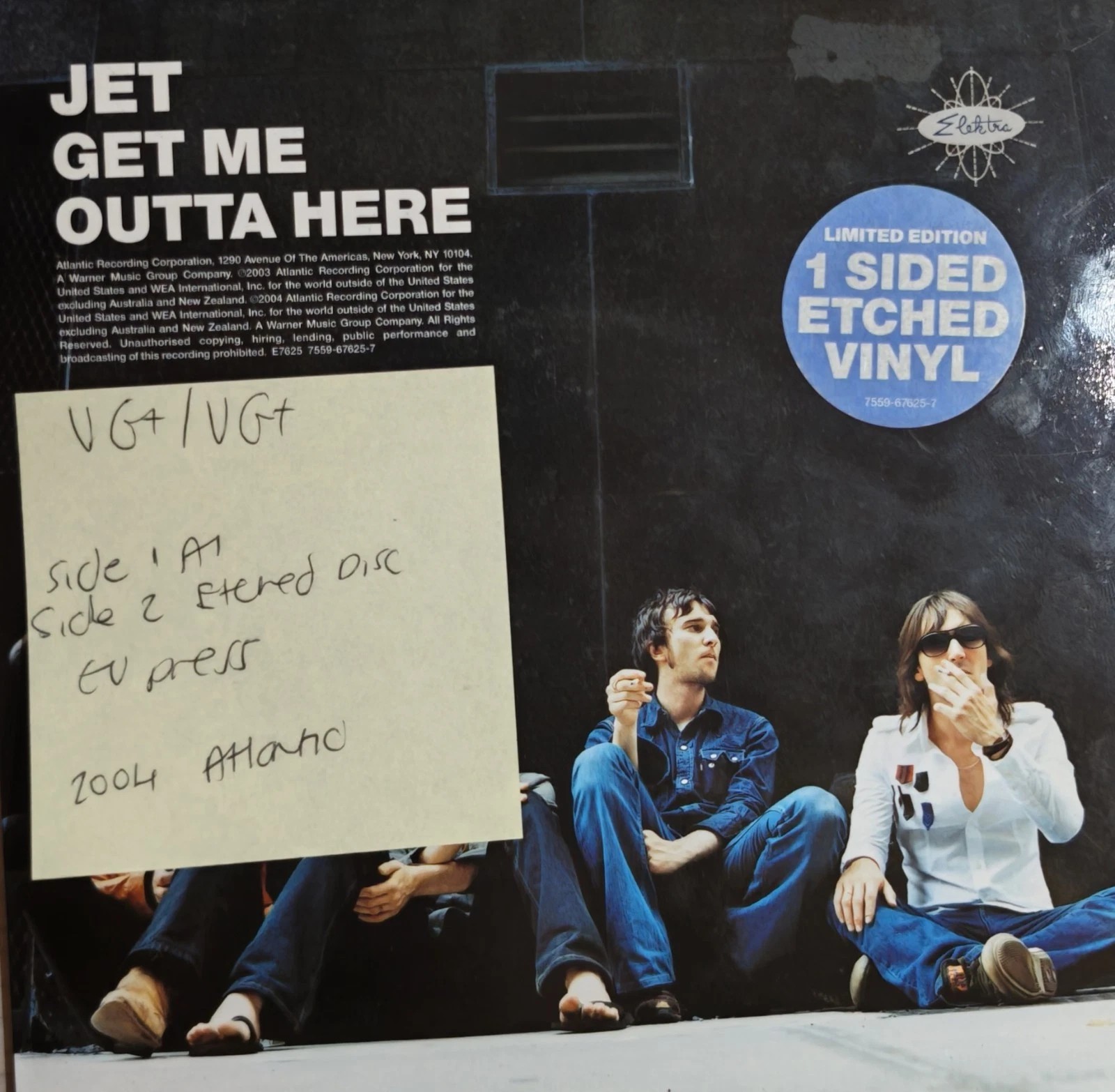 Jet Get Me Outta Here Vinyl Record 7" VG+/VG+ 2004 sleeve Jet Get Me Outta Here Vinyl Record 7" VG+/VG+ 2004 sleeve