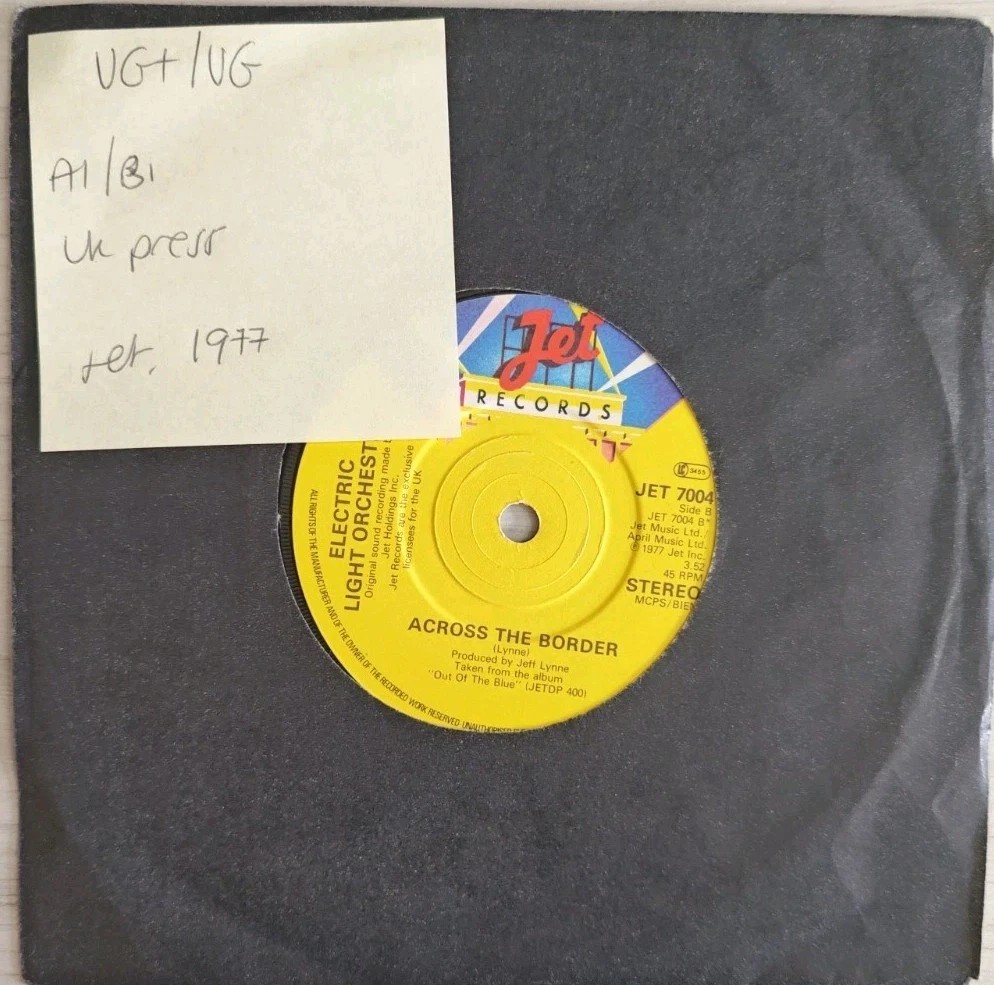 ELO Don't Walk Away / Across The Border Vinyl Record 7" VG+/VG JET7004 1977 sleeve ELO Don't Walk Away / Across The Border Vinyl Record 7" VG+/VG JET7004 1977 sleeve
