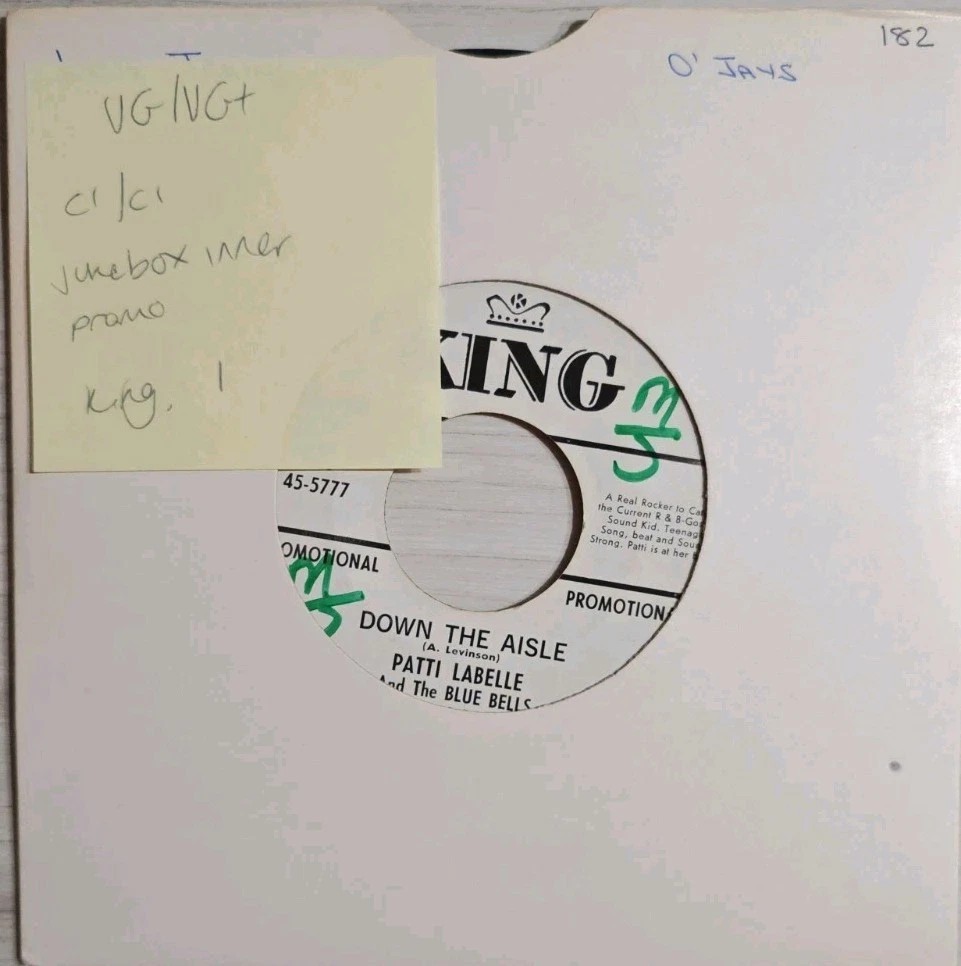 Patti LaBelle And The Bluebells Down The Aisle Vinyl Record 7" VG/VG+ 45-5777 sleeve Patti LaBelle And The Bluebells Down The Aisle Vinyl Record 7" VG/VG+ 45-5777 sleeve