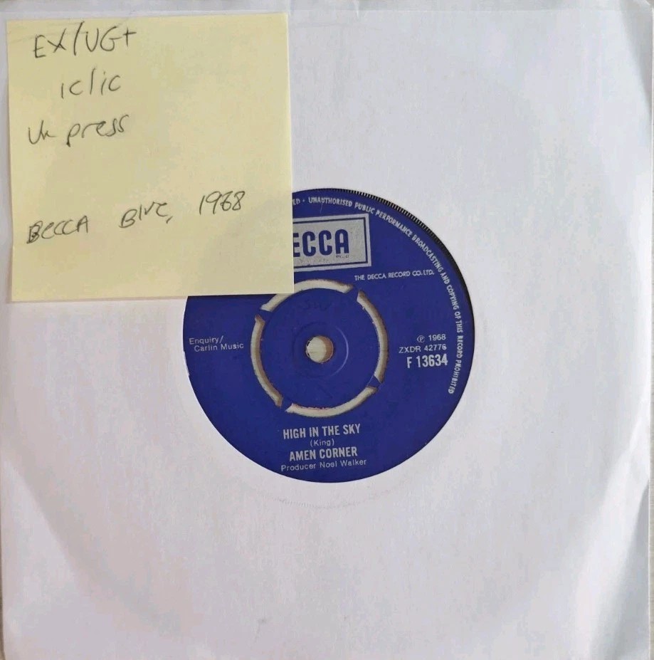 Amen Corner High In The Sky / Gin House Blues Vinyl Record 7" EX/VG+ F13634 1968 sleeve Amen Corner High In The Sky / Gin House Blues Vinyl Record 7" EX/VG+ F13634 1968 sleeve
