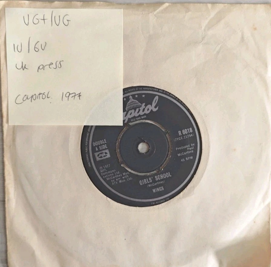 Wings Girls School Vinyl Record 7" VG+/VG R6018 1977 sleeve Wings Girls School Vinyl Record 7" VG+/VG R6018 1977 sleeve
