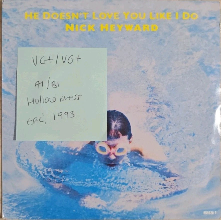 Nick Heyward He Doesn't Love You Like I Do Vinyl Record 7" VG+/VG+ 659728 1993 sleeve Nick Heyward He Doesn't Love You Like I Do Vinyl Record 7" VG+/VG+ 659728 1993 sleeve