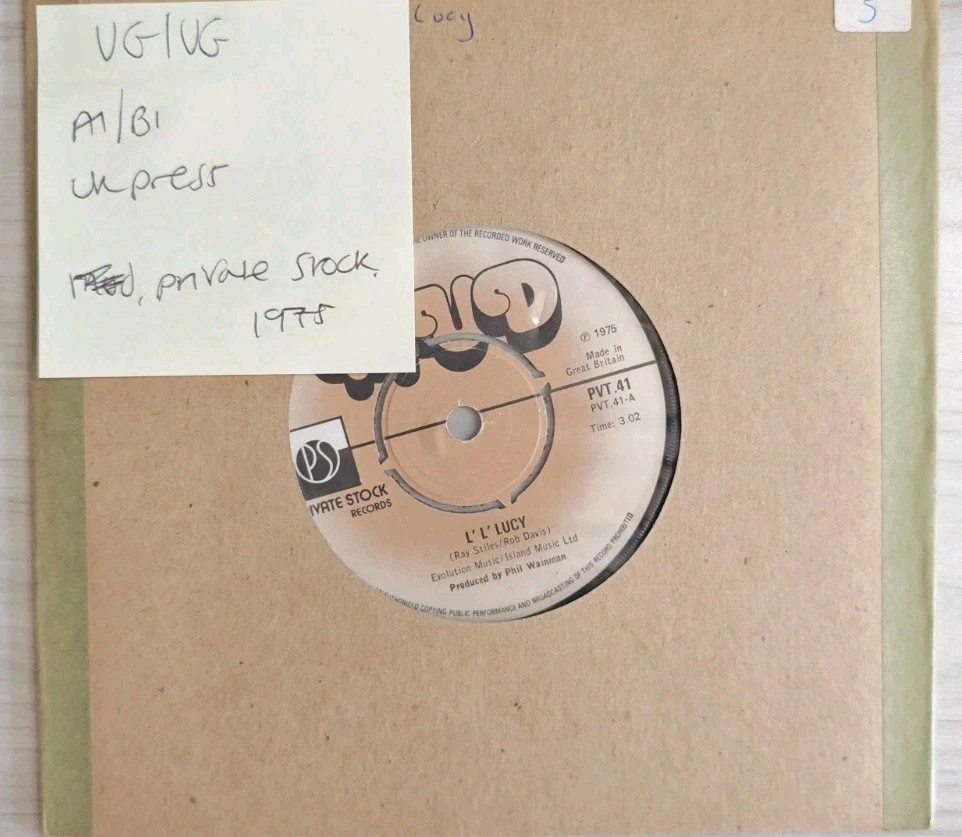 Mud L’L Lucy Vinyl Record 7" VG/VG PVT41 1975 sleeve Mud L’L Lucy Vinyl Record 7" VG/VG PVT41 1975 sleeve