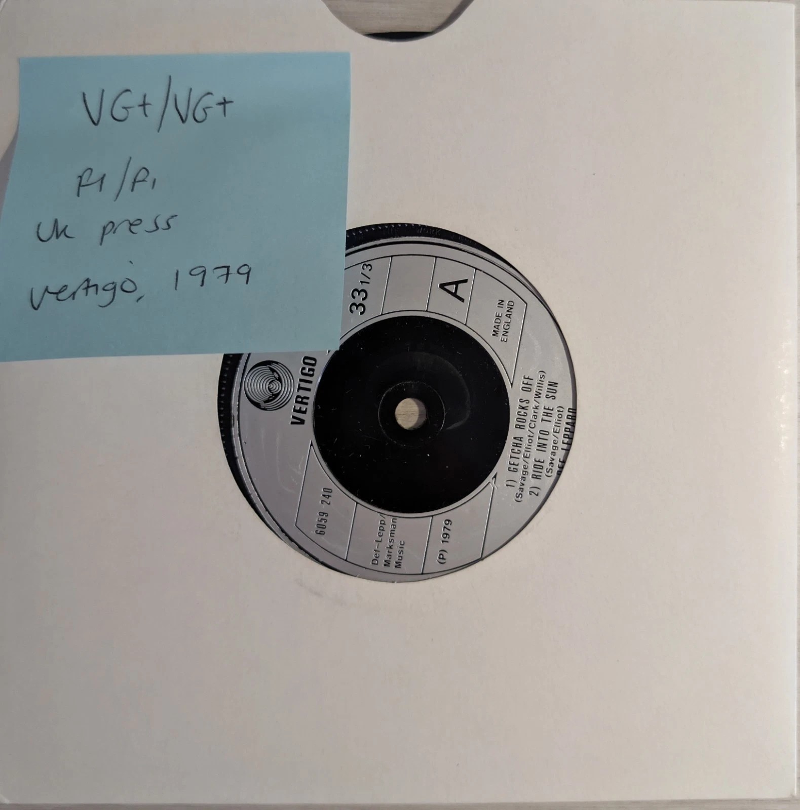Def Leppard Getcha Rocks Off Vinyl Record 7" VG+/VG+ 6059 240 sleeve Def Leppard Getcha Rocks Off Vinyl Record 7" VG+/VG+ 6059 240 sleeve