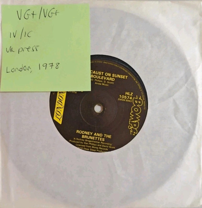 The New York Blondes Little G.T.O Vinyl Record 7" VG+/VG+ HLZ 10574 1978 sleeve The New York Blondes Little G.T.O Vinyl Record 7" VG+/VG+ HLZ 10574 1978 sleeve