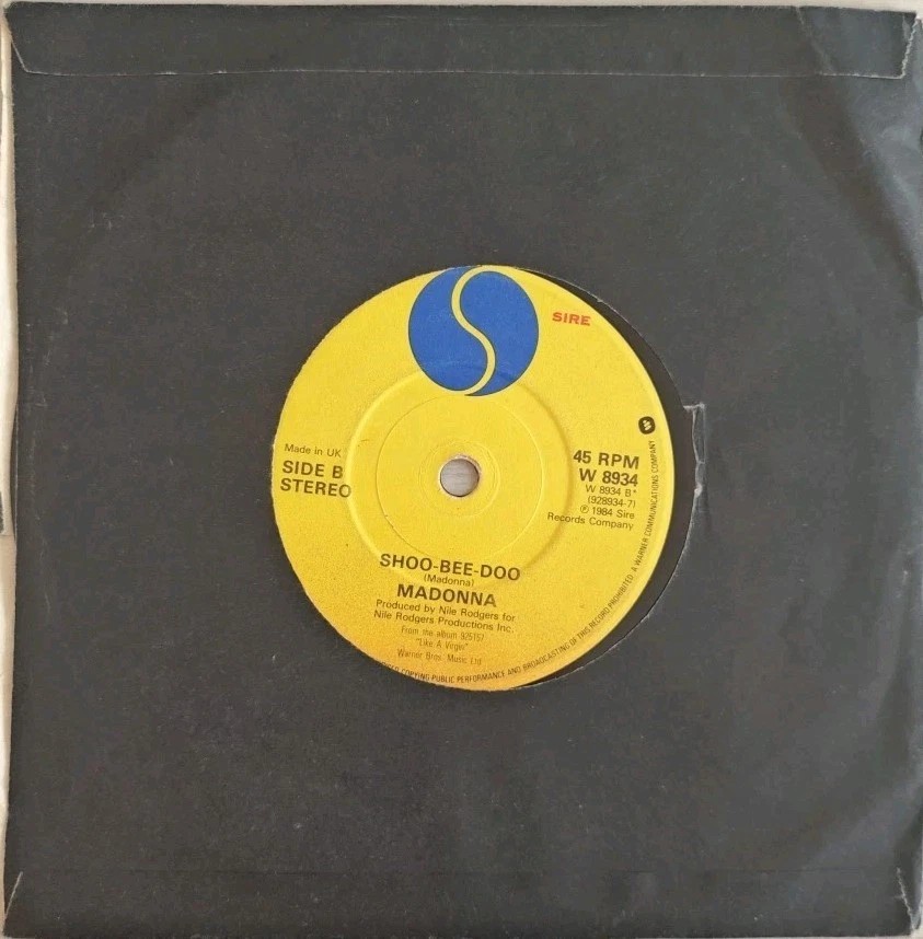 Madonna Into The Groove / Shoo Bee Doo Vinyl Record 7" VG/VG W 8934 1985 sleeve Madonna Into The Groove / Shoo Bee Doo Vinyl Record 7" VG/VG W 8934 1985 sleeve