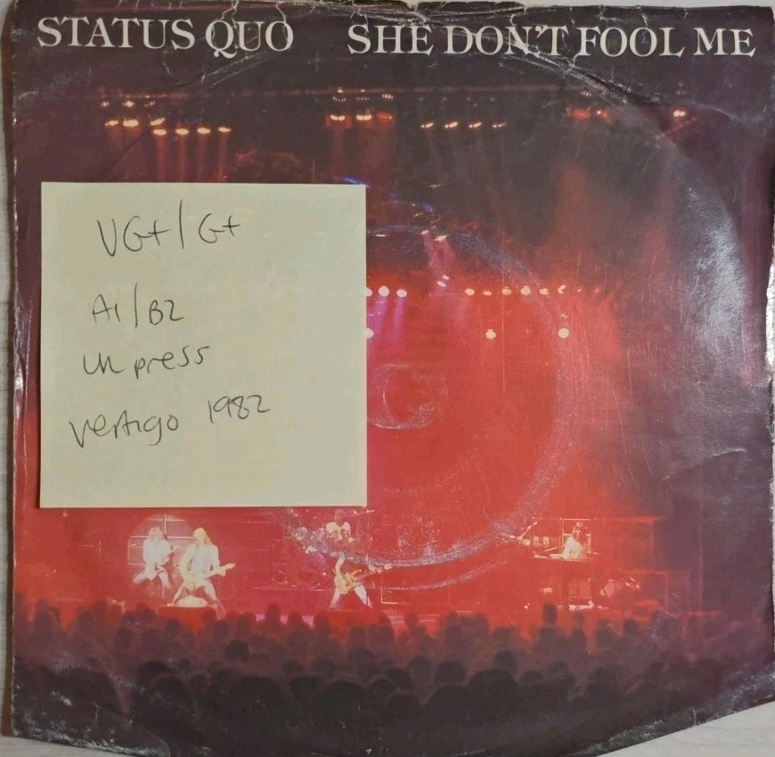 Status Quo She Don't Fool Me / Never Too Late Vinyl Record 7" VG+/G+ QUO8 sleeve Status Quo She Don't Fool Me / Never Too Late Vinyl Record 7" VG+/G+ QUO8 sleeve