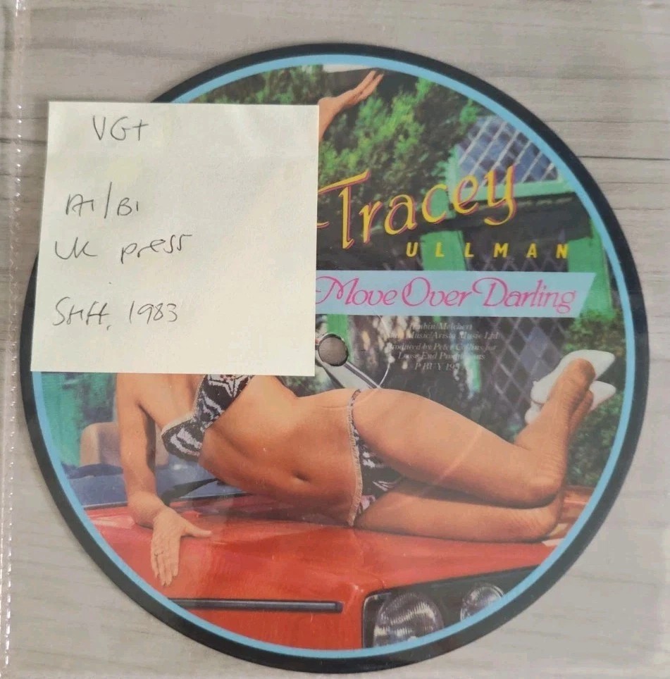 Tracey Ullman Move Over Darling Vinyl Record 7" VG+ BUY195 1983 sleeve Tracey Ullman Move Over Darling Vinyl Record 7" VG+ BUY195 1983 sleeve