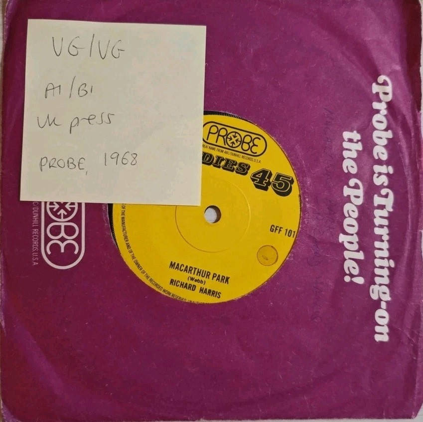 Richard Harris Macarthur Park Vinyl Record 7" VG/VG GFF101 1968 sleeve Richard Harris Macarthur Park Vinyl Record 7" VG/VG GFF101 1968 sleeve
