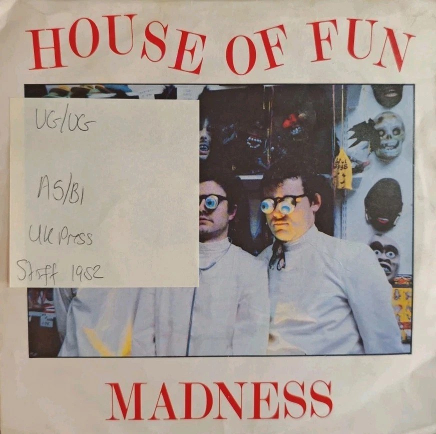 Madness House Of Fun Vinyl Record 7" VG/VG BUY146 1982 sleeve Madness House Of Fun Vinyl Record 7" VG/VG BUY146 1982 sleeve
