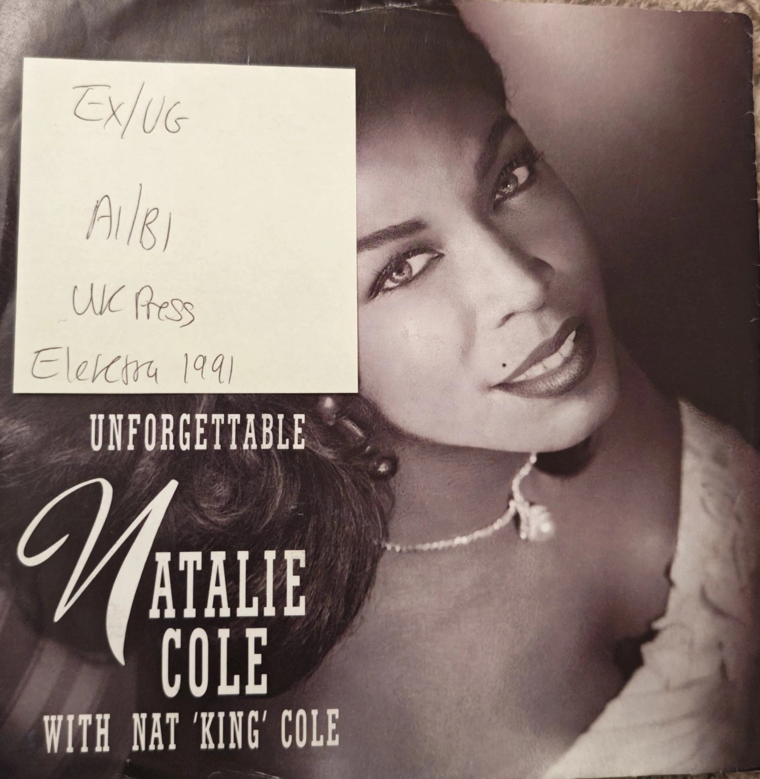 Natalie Cole With Nat King Cole Unforgettable Vinyl Record 7" EX/VG EKR 128 1991 sleeve Natalie Cole With Nat King Cole Unforgettable Vinyl Record 7" EX/VG EKR 128 1991 sleeve