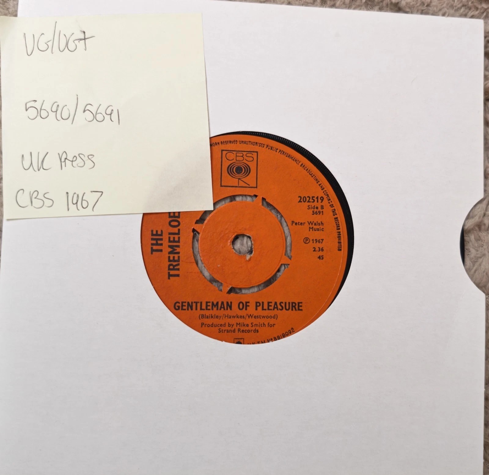 The Tremeloes Here Comes My Baby Vinyl Record 7" VG/VG+ CBS 202519 vinyl record sleeve The Tremeloes Here Comes My Baby Vinyl Record 7" VG/VG+ CBS 202519 vinyl record sleeve