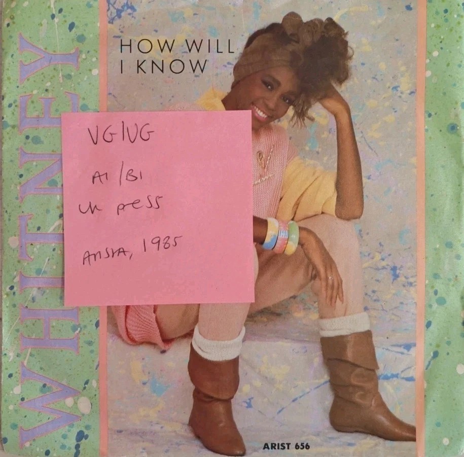 Whitney Houston How Will I Know Vinyl Record 7" VG/VG ARIST656 1985 sleeve Whitney Houston How Will I Know Vinyl Record 7" VG/VG ARIST656 1985 sleeve