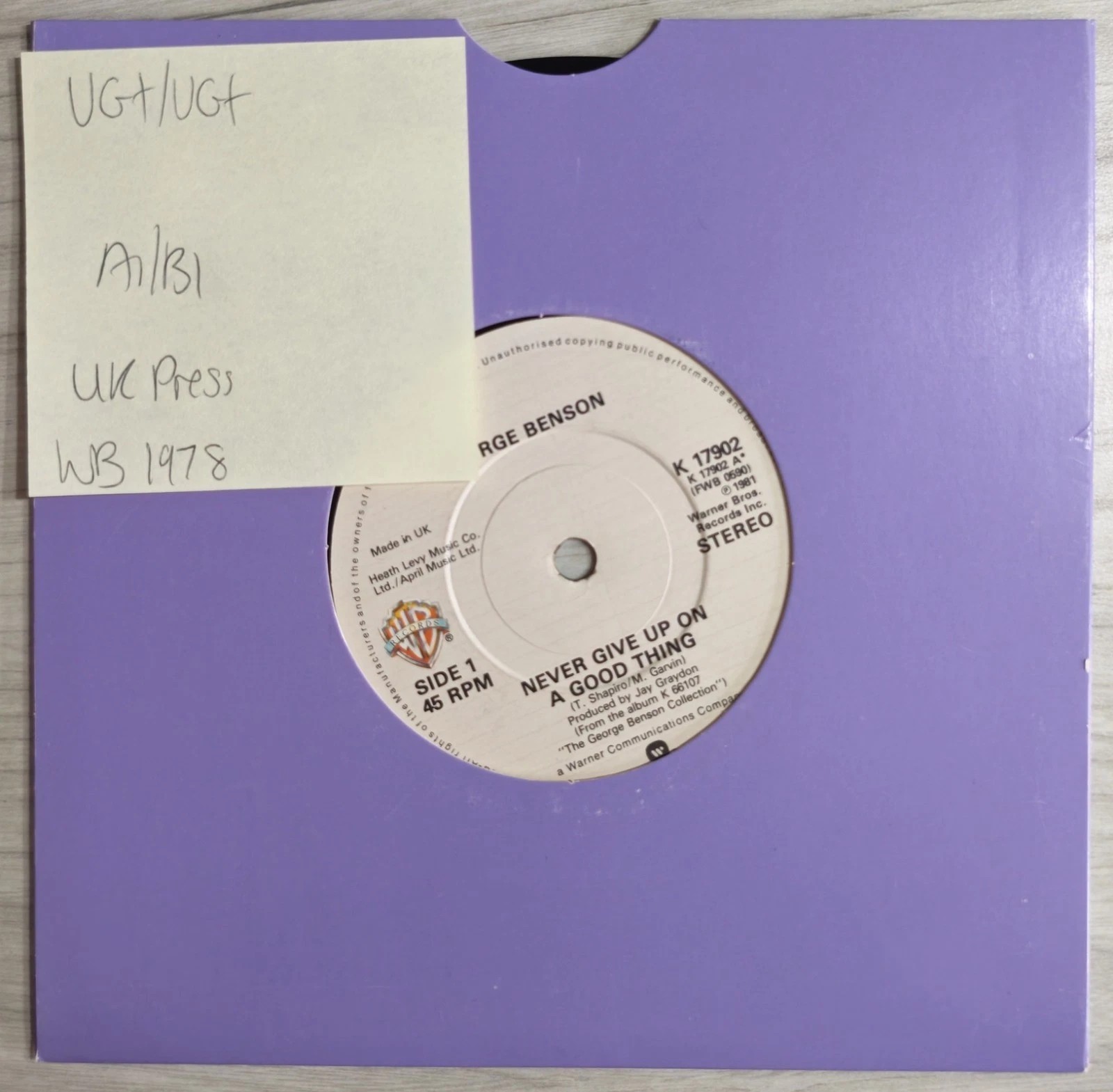 George Benson Never Give Up On A Good Thing Vinyl Record 7" VG+/VG+ K 17902 1982 sleeve George Benson Never Give Up On A Good Thing Vinyl Record 7" VG+/VG+ K 17902 1982 sleeve
