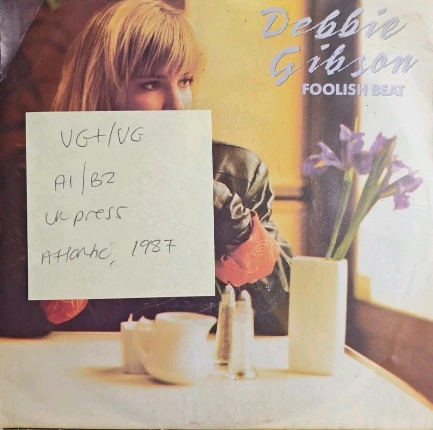 Debbie Gibson Foolish Beat Vinyl Record 7" VG+/VG A9059 1987 sleeve Debbie Gibson Foolish Beat Vinyl Record 7" VG+/VG A9059 1987 sleeve