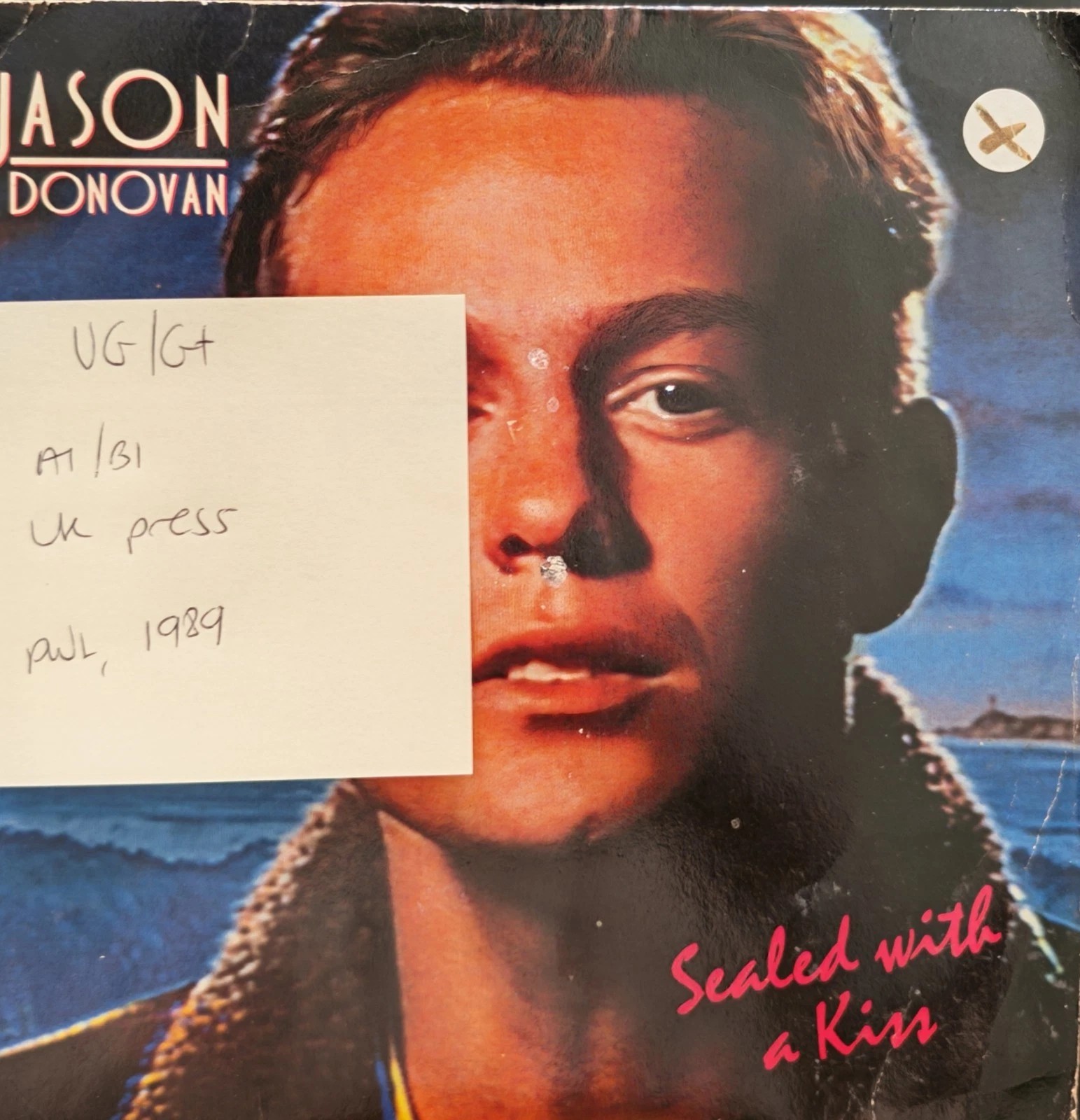 Jason Donovan Sealed With A Kiss Vinyl Record 7" VG/G+ PWL 39 1989 sleeve Jason Donovan Sealed With A Kiss Vinyl Record 7" VG/G+ PWL 39 1989 sleeve