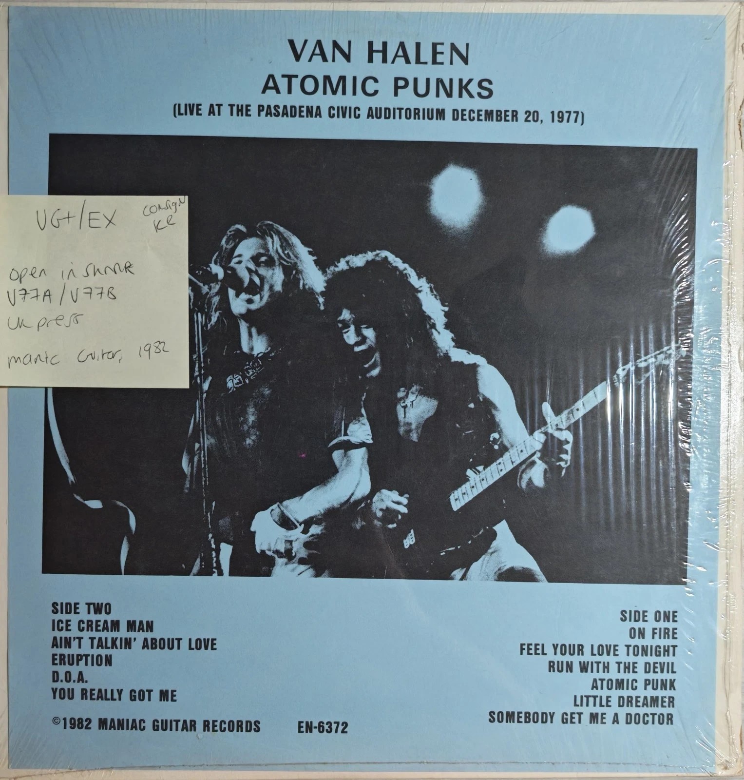 Van Halen Atomic Punks Live Pasadena 1977 Vinyl Record LP VG+/EX EN-6372 1982 vinyl record sleeve Van Halen Atomic Punks Live Pasadena 1977 Vinyl Record LP VG+/EX EN-6372 1982 sleeve