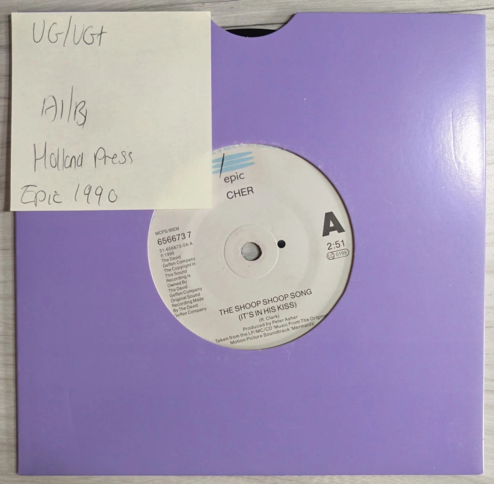 Cher The Shoop Shoop Song Vinyl Record 7" VG/VG+ 656673 7 1991 vinyl record sleeve Cher The Shoop Shoop Song Vinyl Record 7" VG/VG+ 656673 7 1991 vinyl record sleeve