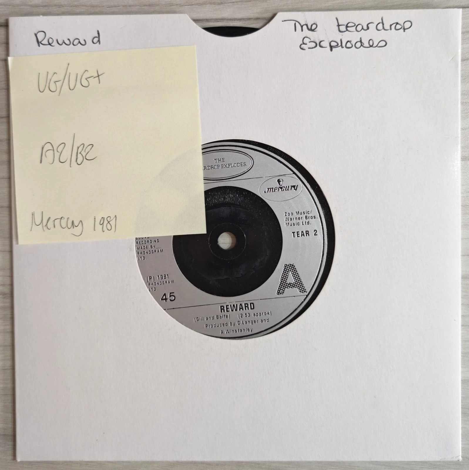 The Teardrop Explodes Reward Vinyl Record 7" VG/VG+ TEAR 2 1981 vinyl record sleeve The Teardrop Explodes Reward Vinyl Record 7" VG/VG+ TEAR 2 1981 vinyl record sleeve
