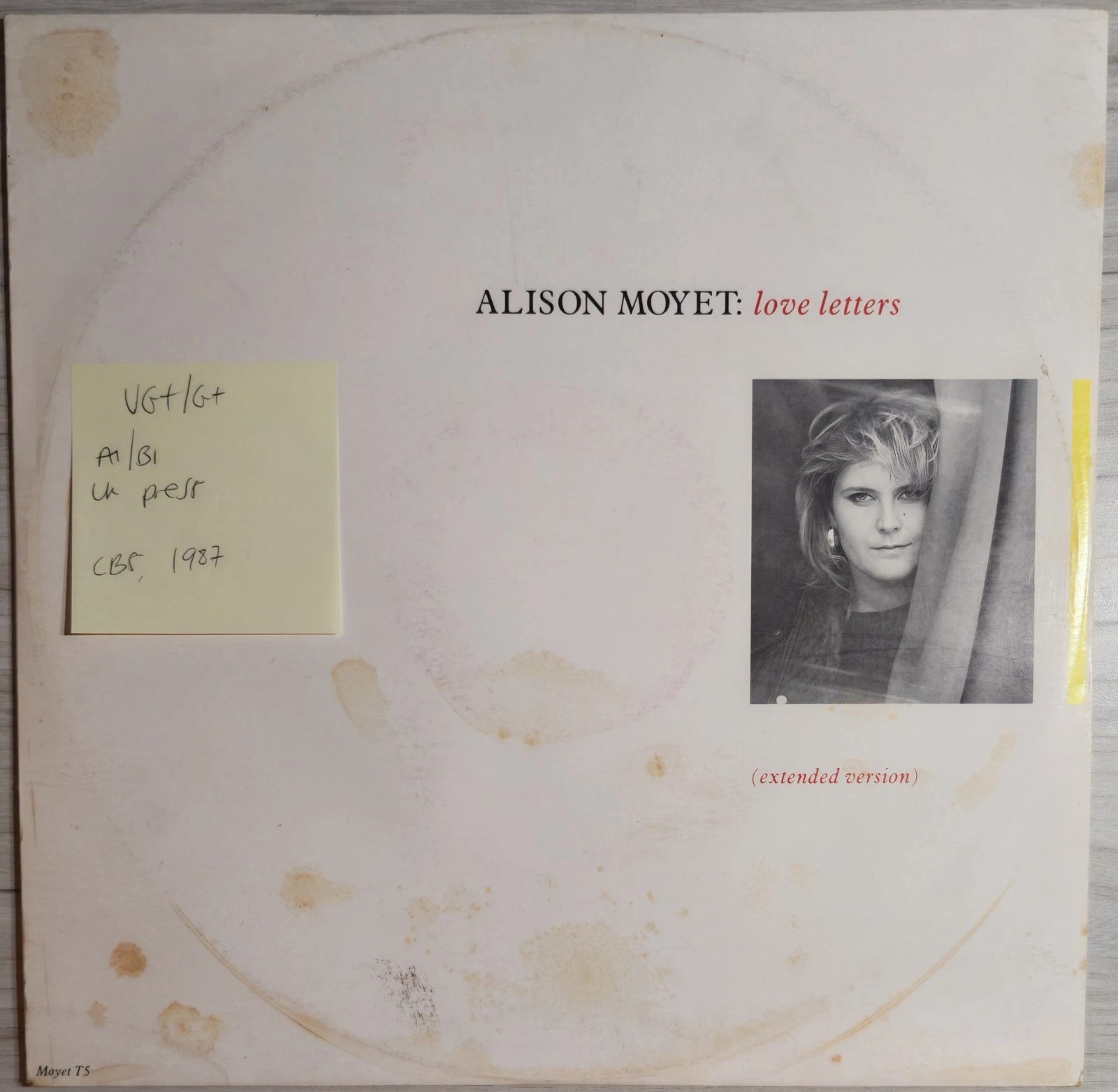 Alison Moyet Love Letters Vinyl Record 12" VG+/G+ MOYET T5 1987 vinyl record sleeve Alison Moyet Love Letters Vinyl Record 12" VG+/G+ MOYET T5 1987 vinyl record sleeve